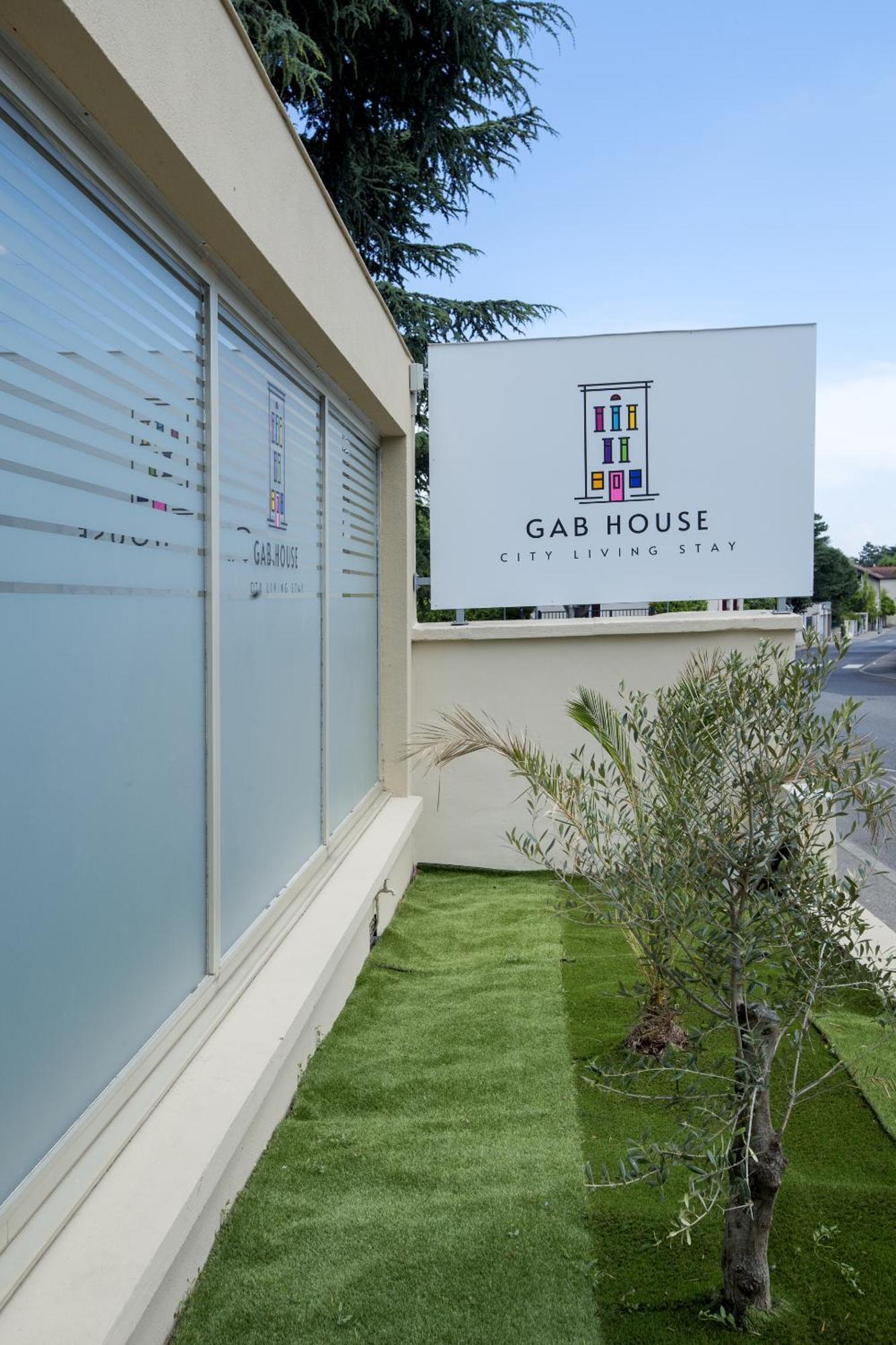 Отель Gab House Брон Экстерьер фото